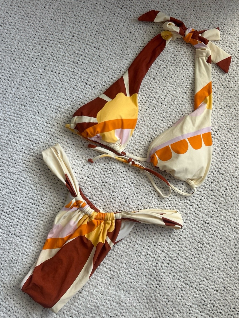 Gianni Bini Cream/Rust/Yellow/Rose Retro Print Matching Bikini Set XS